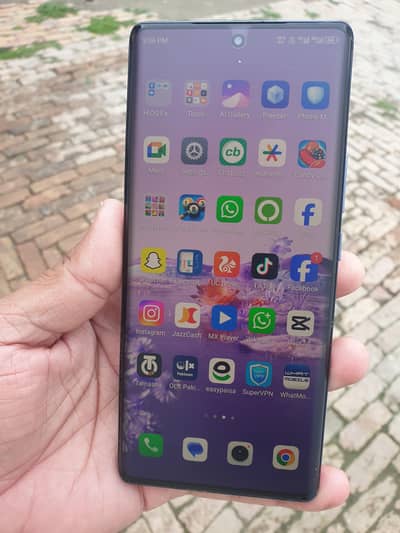 Tecno spark 20 pro plus 8+8 256 gb  31500