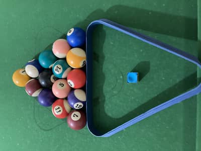 10/9 condition billiards