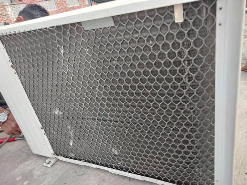 original compressor condition 10/10 7