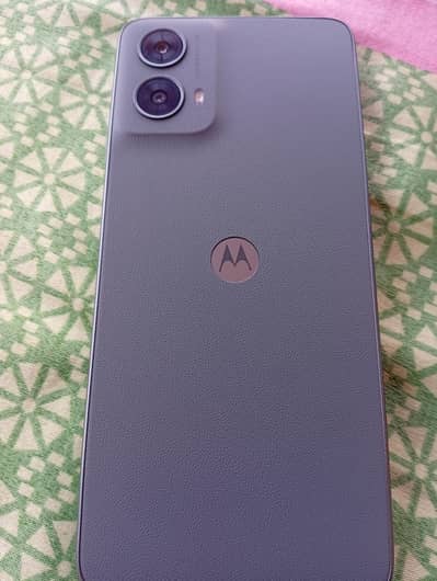 Moto g 5G 2024  . new lush condition on open repair