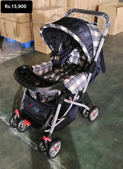 Baby Stroller in Excellent Condition – Lightweight & Comfortable
