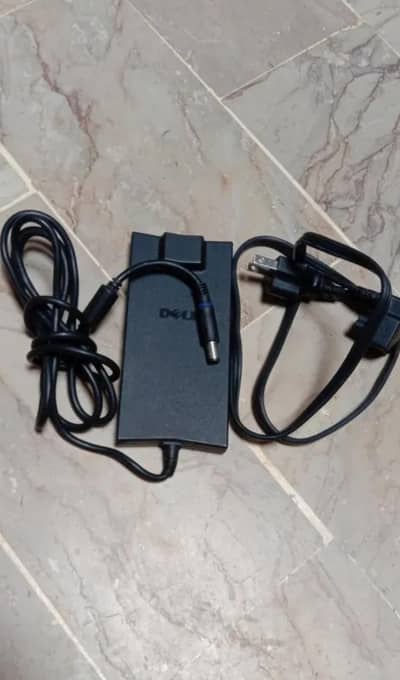 Dell 90 watt Laptop charger