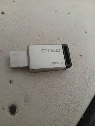 Kingston 128 GB usb
