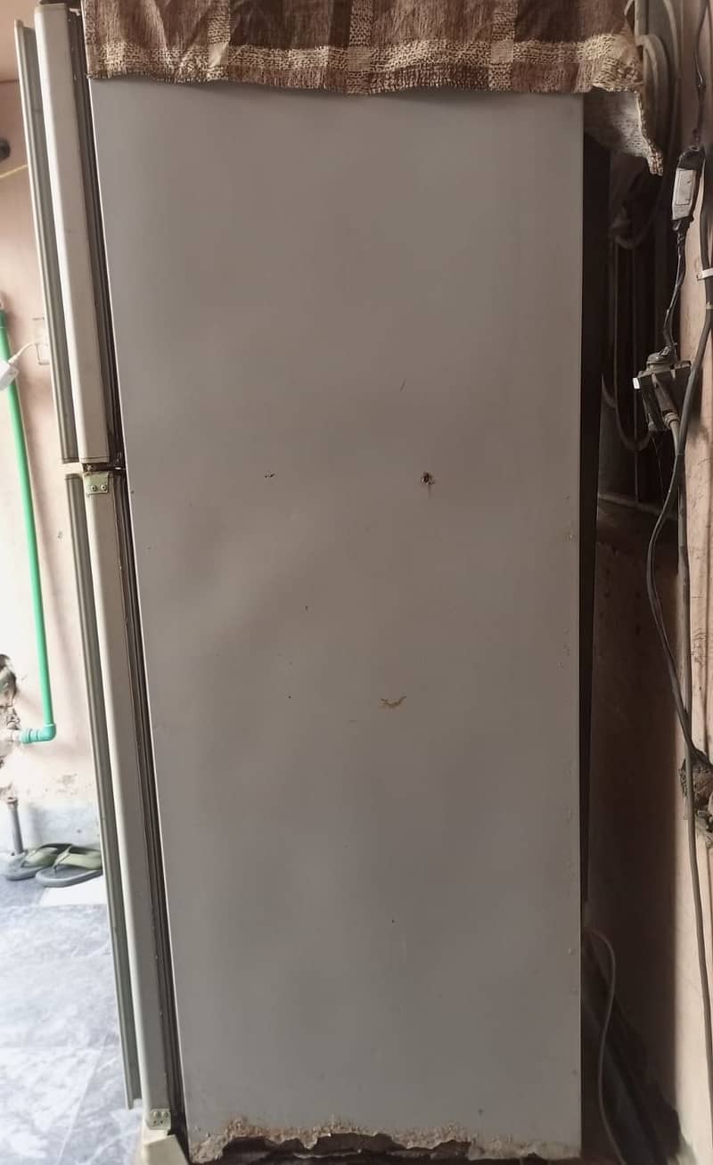 Dawlance Refrigerator 2