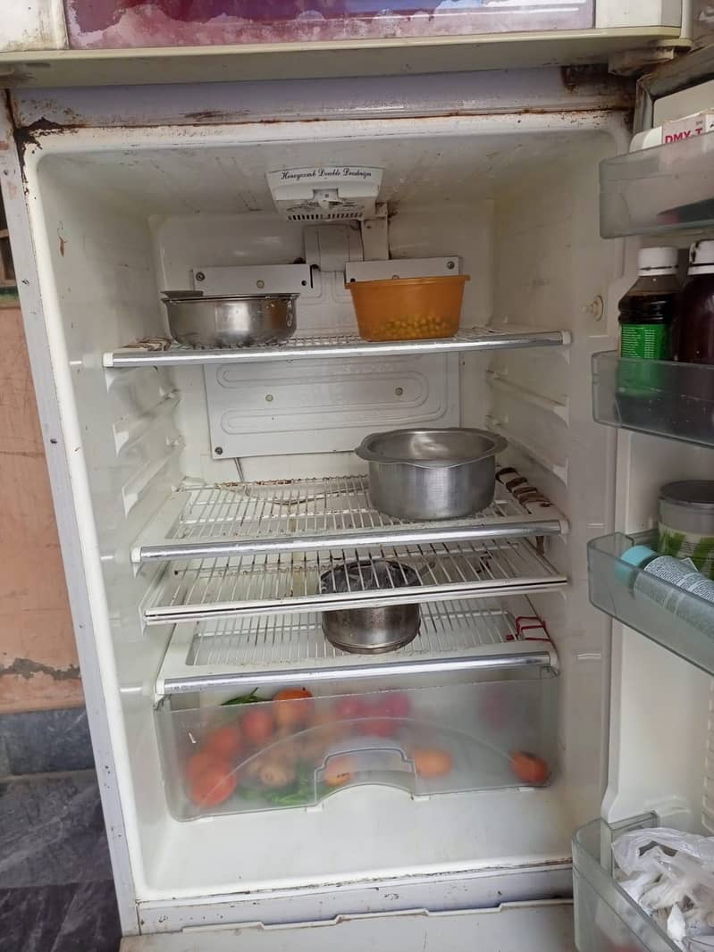 Dawlance Refrigerator 3