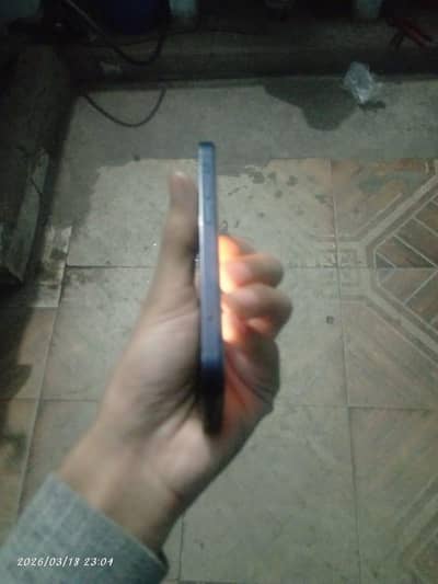 iphone 12 mini factory unlocked condition 10.9. 5