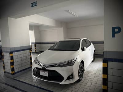 Toyota Corolla Altis Grande 2025