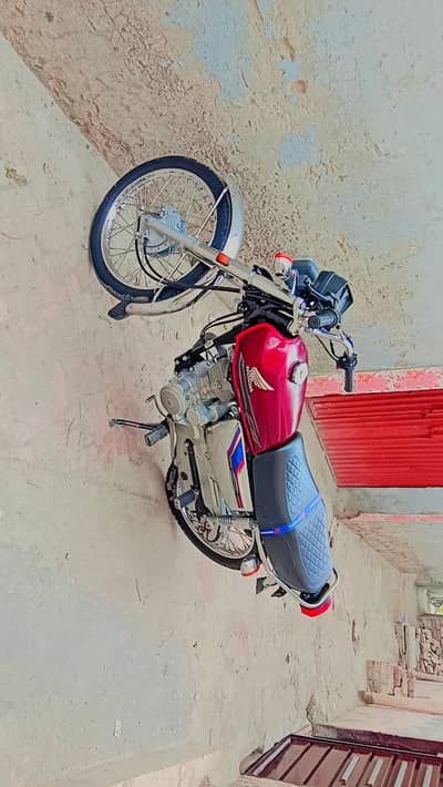 Honda 125 self start