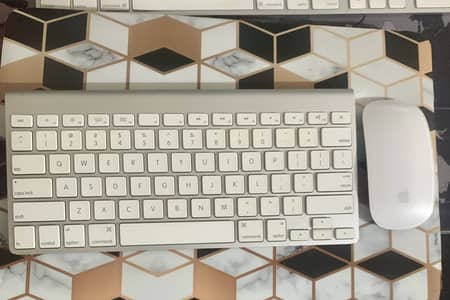 Apple Magic Wireless Mouse {A1296} &  Bluetooth Keyboard {A1314}