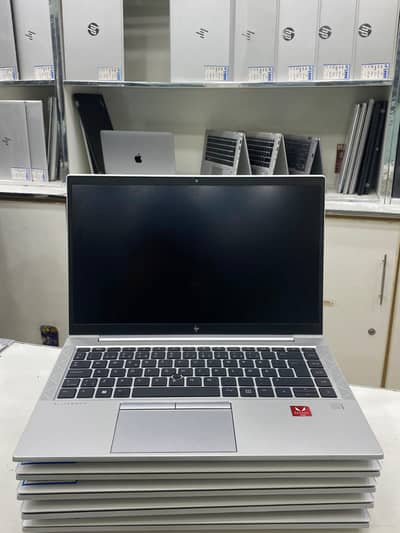 Hp Elitebook 845 G8 Ryzen 3 5450u 8gb Ram 256gb SSD