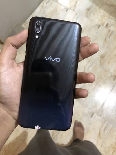 Vivo y93 4/128 gb 10 /10 conditions
