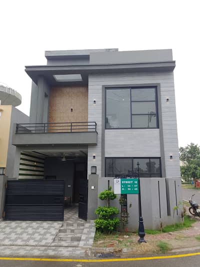 Corner | 5 Marla Beautiful House For Sale In Palm City