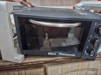 “Panasonic 25L Oven (Like New) – Cake Pizza Maker | Not Microwave”