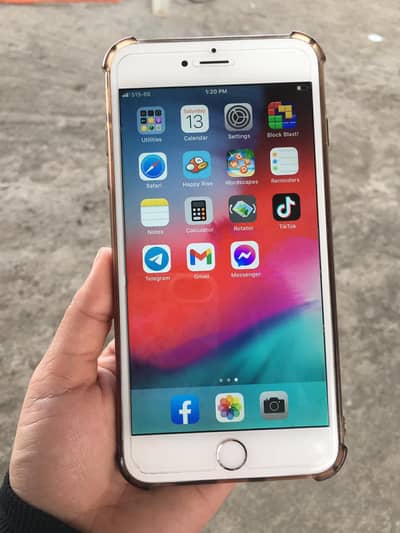 iphone 6 plas 128 GB with box my WhatsApp number 0308/55/95/823
