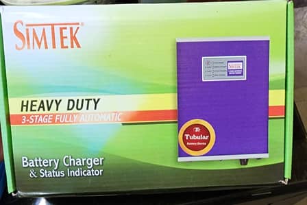 Simtek 12V 30Amp Battery Charger (Almost New – Excellent Condition)