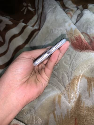 Iphone se 2020 64 gb jv non pta 10by 9