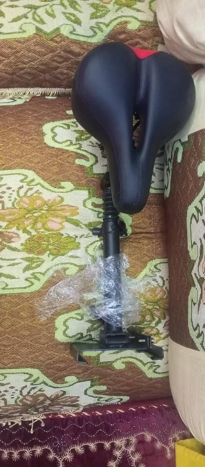 seat of scooty