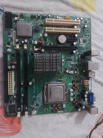 Combo: Motherboard + Quad Core E5450 3Ghz 12 MB cache CPU