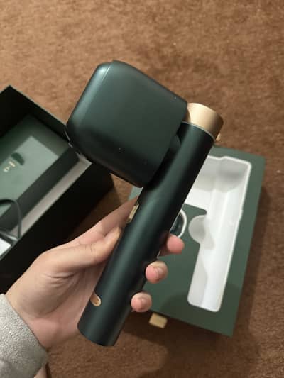 Brand new Venus Pro 2 IPL hair removal device. Never used