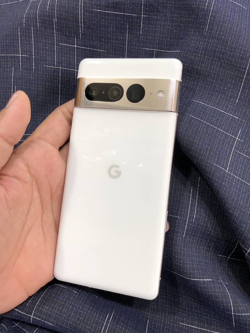 Google Pixel 7 Pro 4