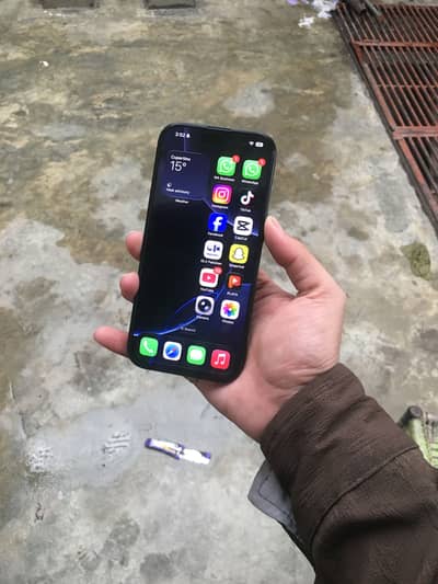 IPhone 16 Pro Factory Unlock