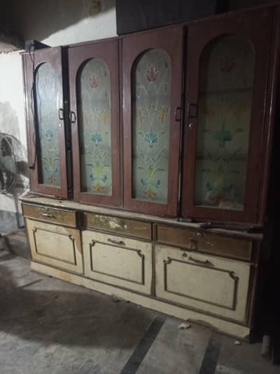 used ha serious buyers rabta Karen thori si kharab ha Jo photo men ha