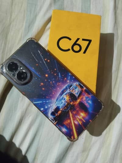 Realme C67 8/128 with box