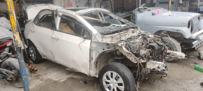 corolla grande 2016 accidented condition