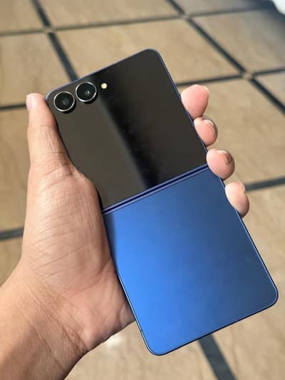 Zflip 7 brand new box pack