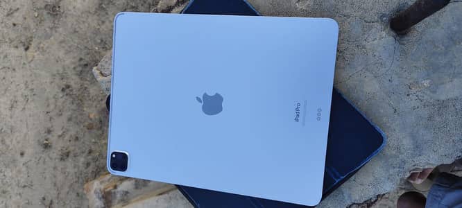 Apple iPad Pro M2 Complete Box
