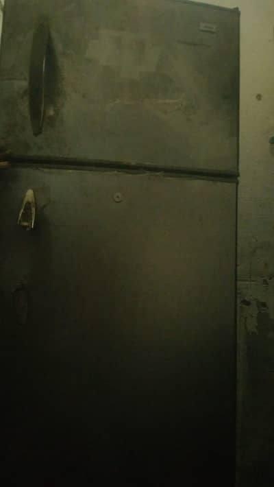 Haire fridge Medium size for sale