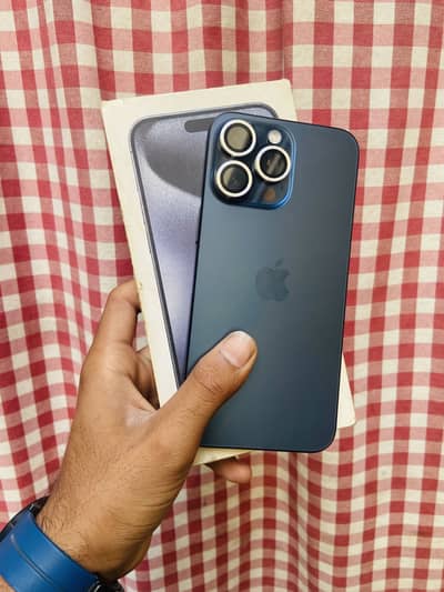 iPhone 15 pro max with box Exchange possible