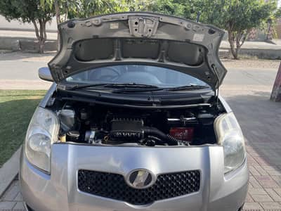 Toyota vitz 2007 model