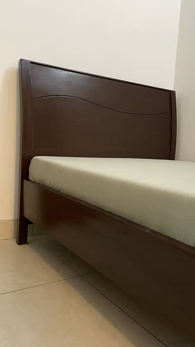 Single Bed 4ft x 7ft