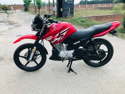 Yamaha ybr g Fazool log dur rahyn