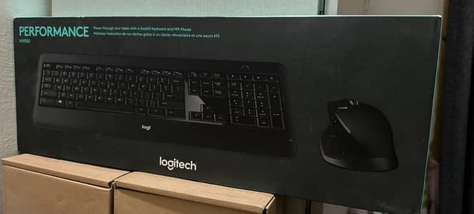 Logitech Performance MX900 Keyboard – Excellent Condition!