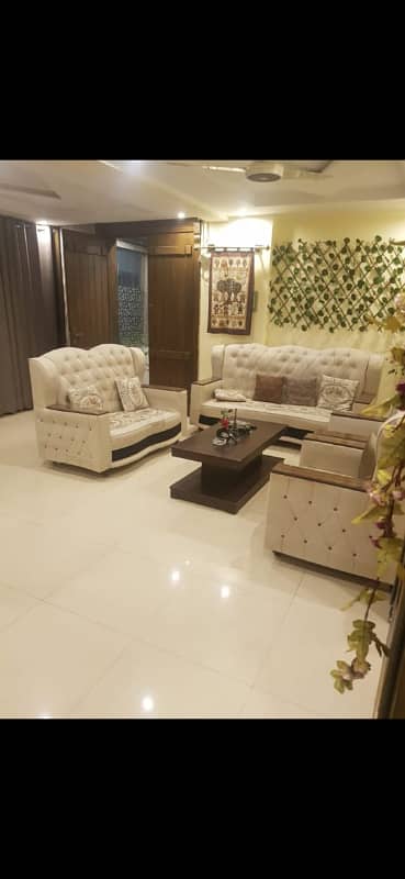 Phr day short Time flats available