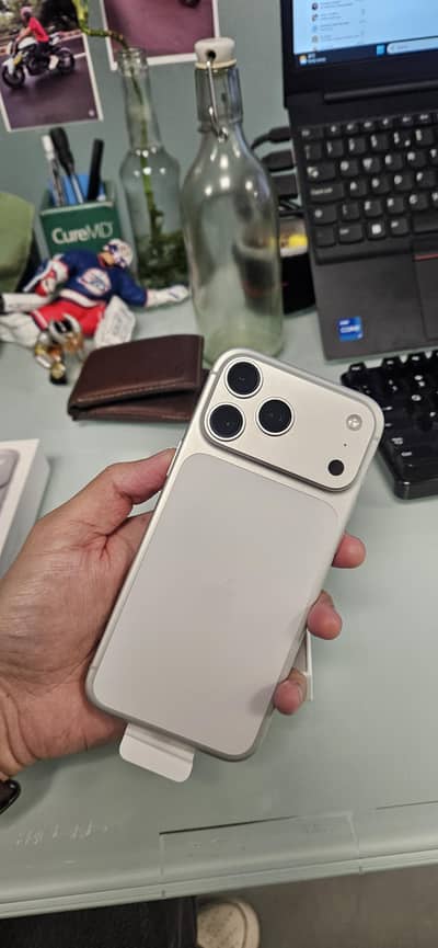 Iphone 17 Pro Max - 256GB- White