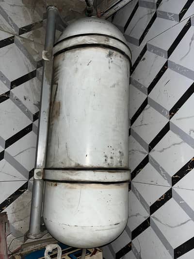 Genuine lpg cylinder and kit is for sale