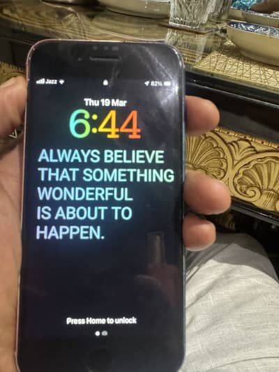 iPhone SE 2020 2nd generation - 128GB - PTA approved