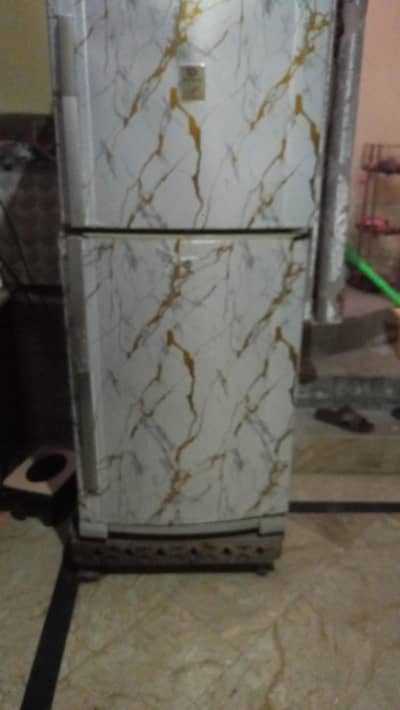 dawlance refrigerator