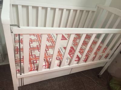 Baby cot almost unused