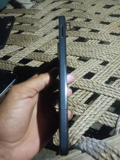 I have sell my Tecno spark 20 C   good condition 10 by 9
