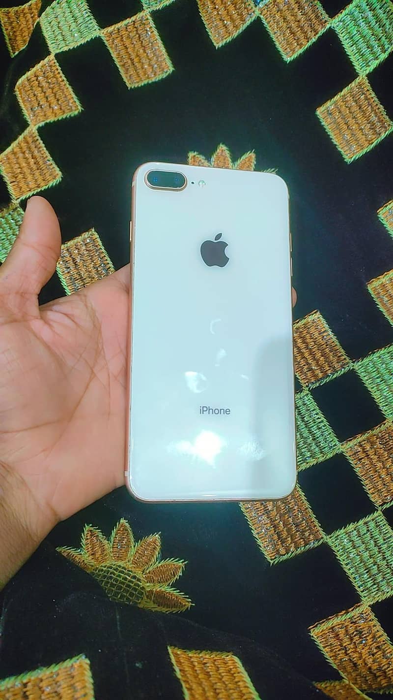 iPhone 8 plus 1