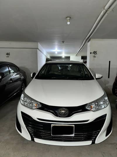 YARIS ORIGNAL LOW MILAGE