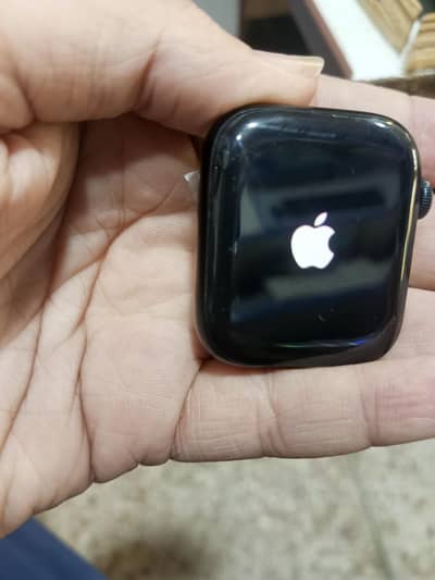 Iwatch se 2nd Generation must read description