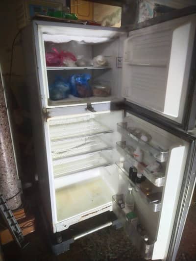 dawlance fridge
