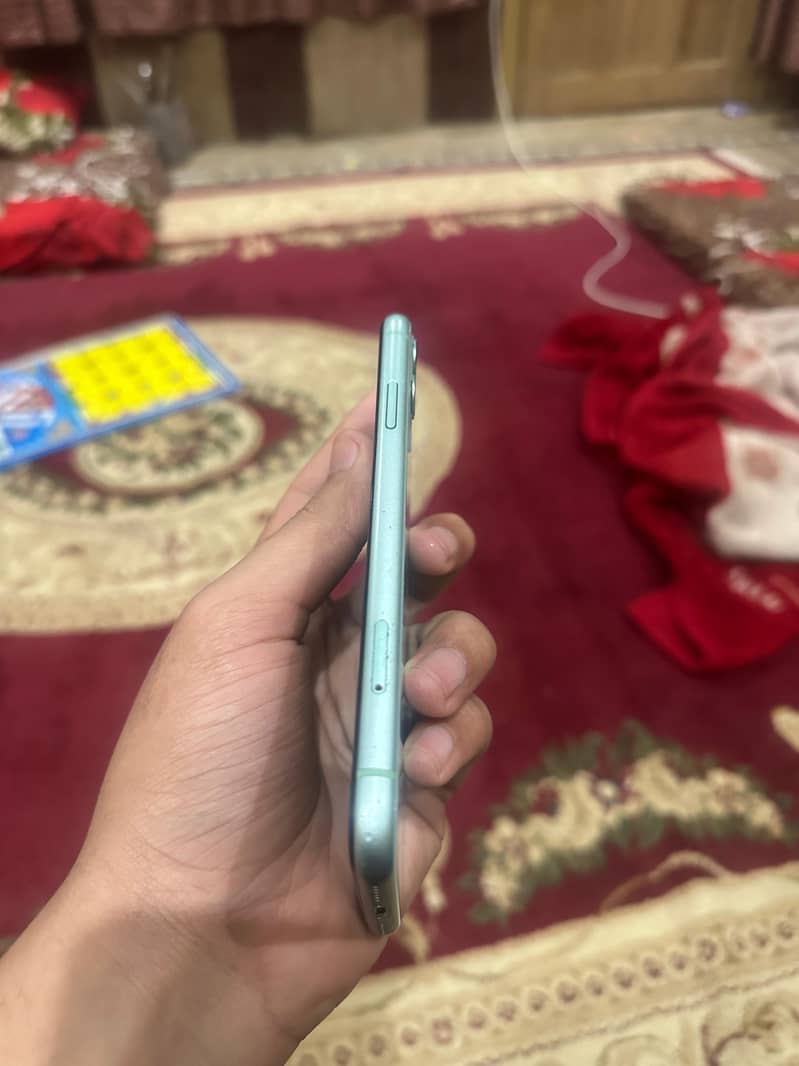 iPhone 11 JV 5