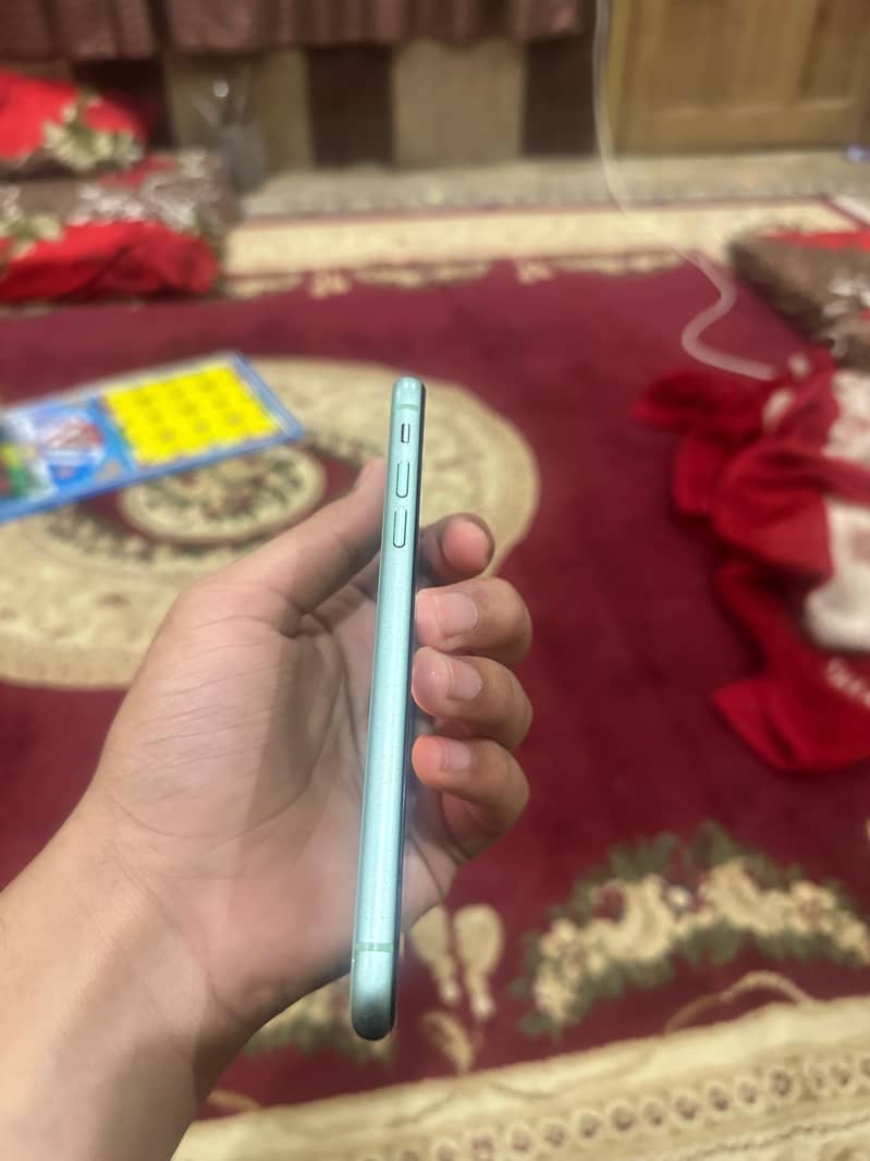 iPhone 11 JV 9