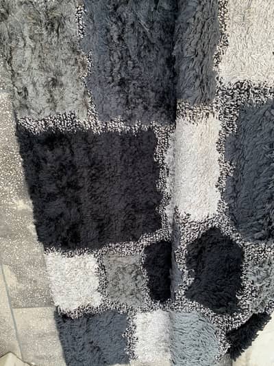 IMPORTED PAN HOME FULL SIZE SHAGGY RUGS